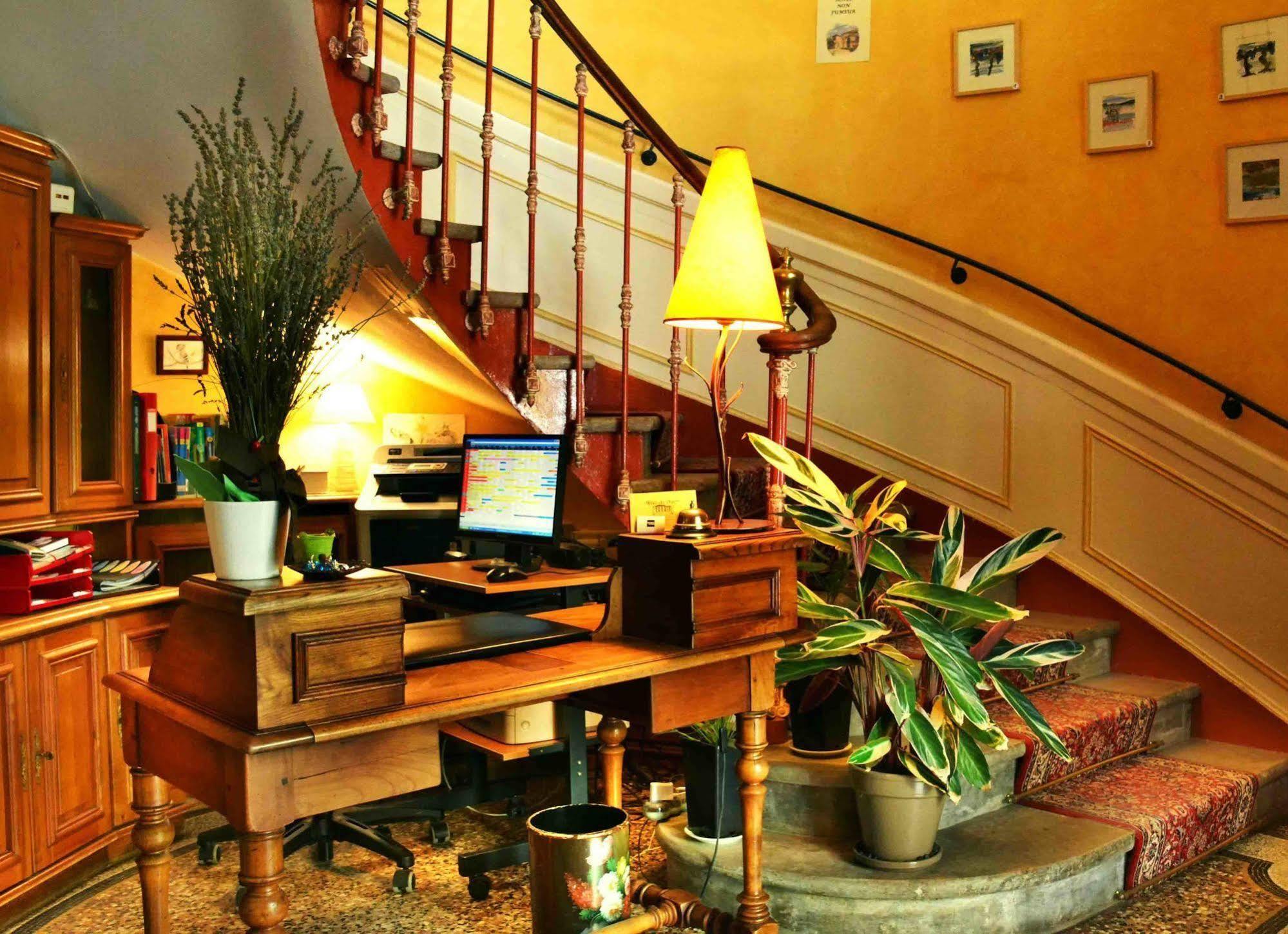 Hotel Du Parc Montpellier Esterno foto