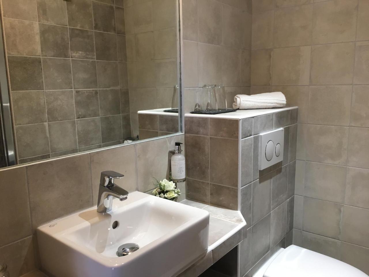 Hotel Du Parc Montpellier Esterno foto